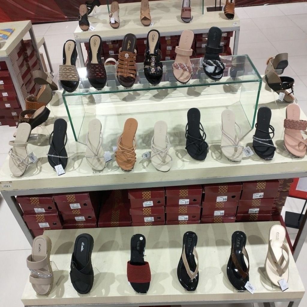 Sandal teplek/wedges calbi