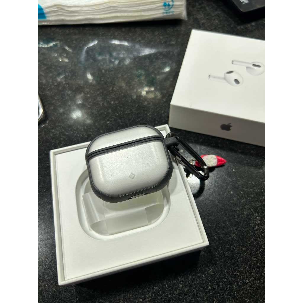 preloved apple AirPods Gen 3 Ori — Bekas Mulus + Box Lengkap + 1 Case