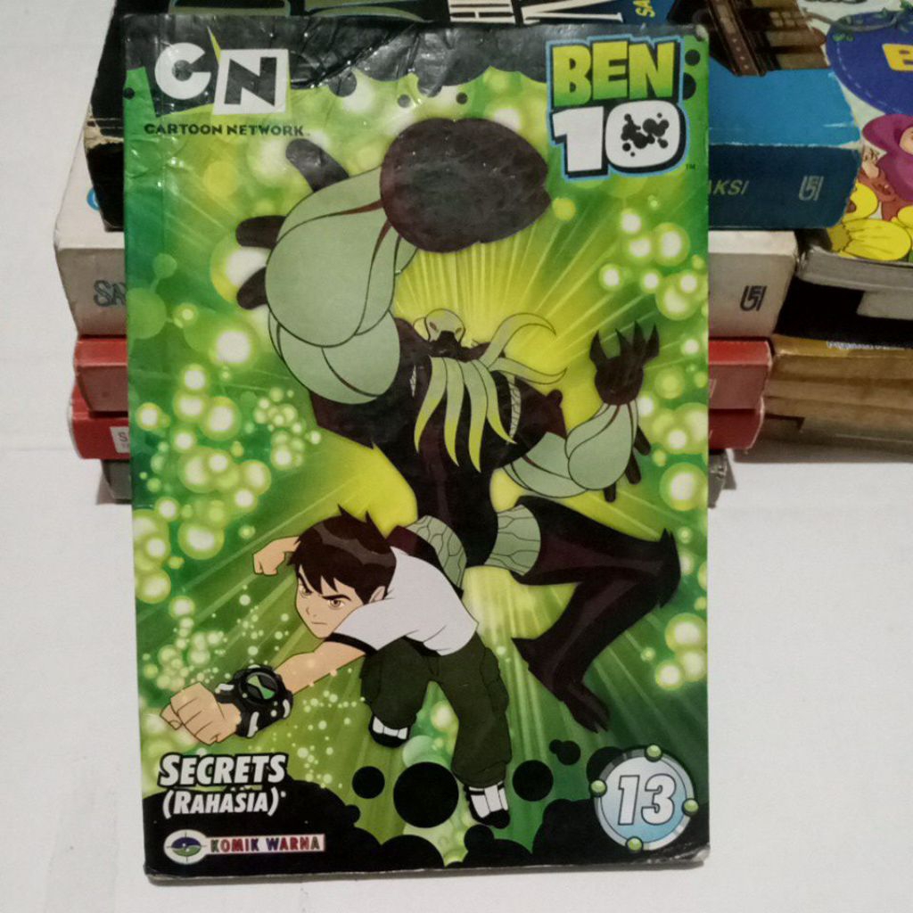 BUKU KOMIK BEN 10 VOL 13 SECRETS( RAHASIA)