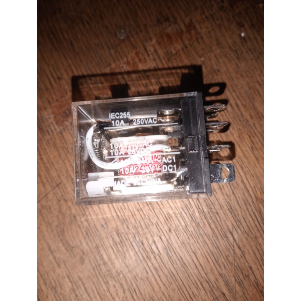RELAY ZN 220v AC 10a 8kaki