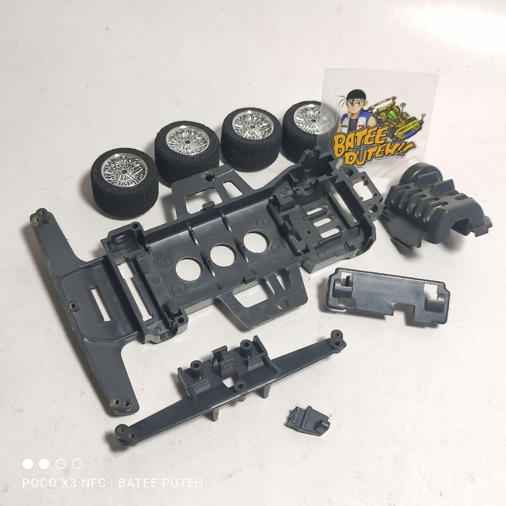 TAMIYA MINI 4WD CHASIS TRUCKIN ORIGINAL TAMIYA