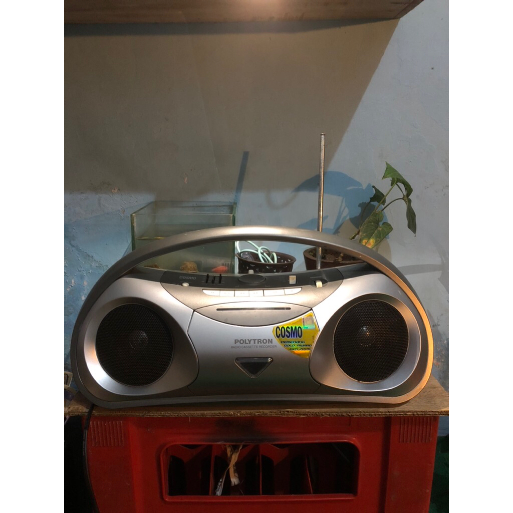 RADIO COMPO POLYTRON COSMO / RADIO TAPE GRAND BAZZOKE/ PEMUTAR KASET PITA (normal)