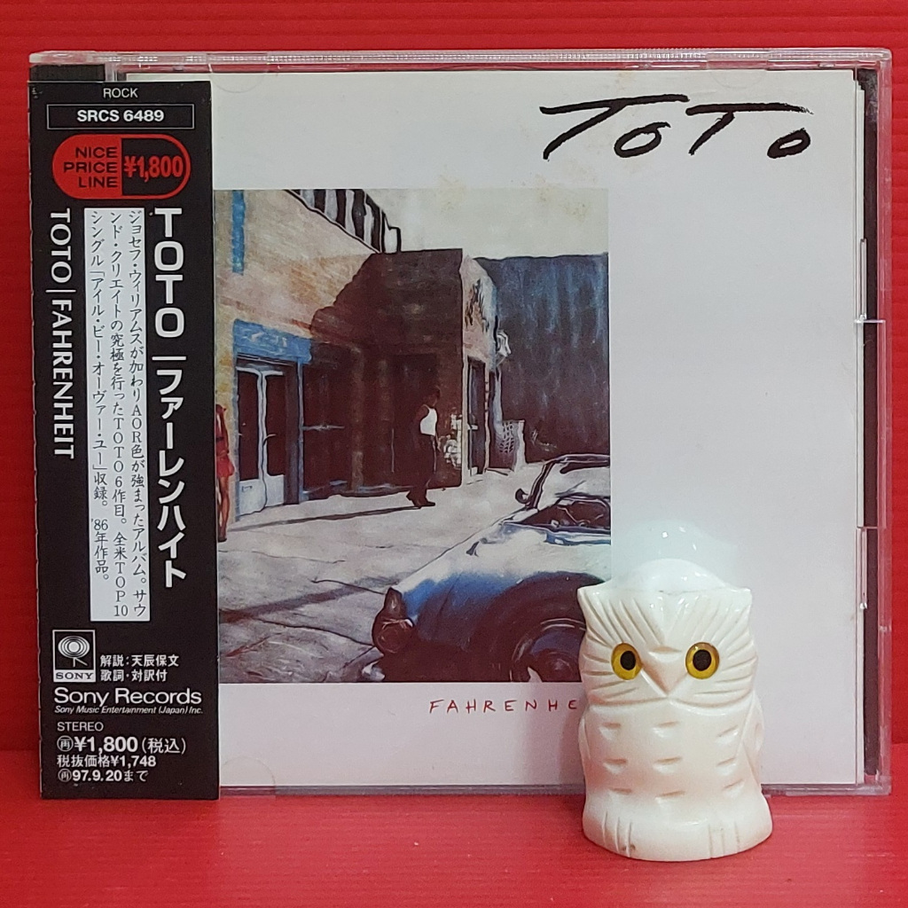 CD Toto - Fahrenheit Japan OBI