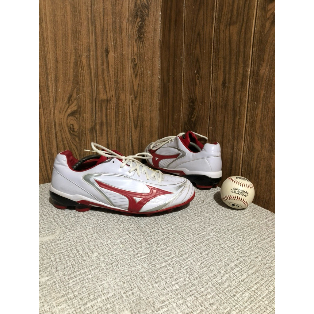 sepatu softball second size : 46