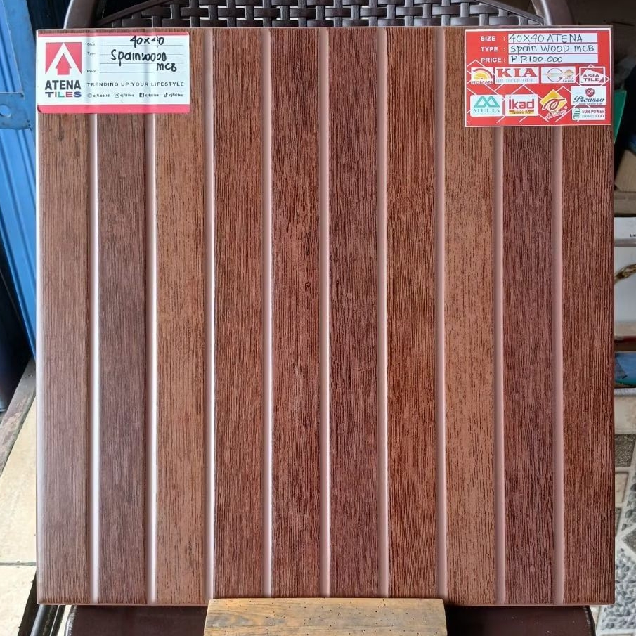 Keramik 40x40 Spain Wood Brown Mett