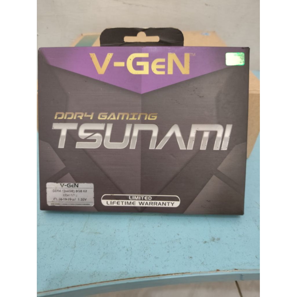 vGEN TSUNAMI 8G mulus