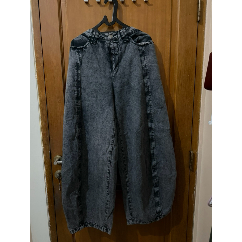 preloved arne pants Josephine Anni - XL