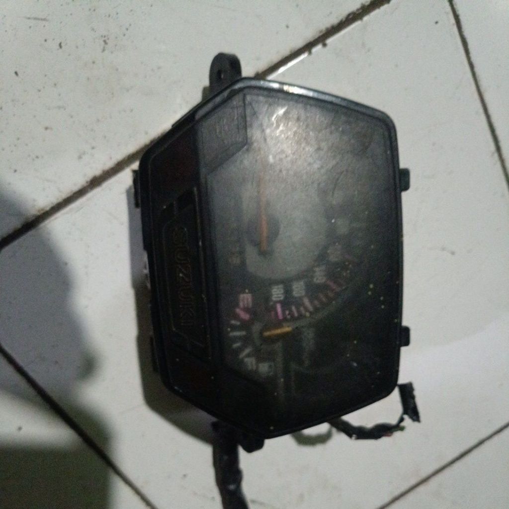 spidometer suzuki tornado