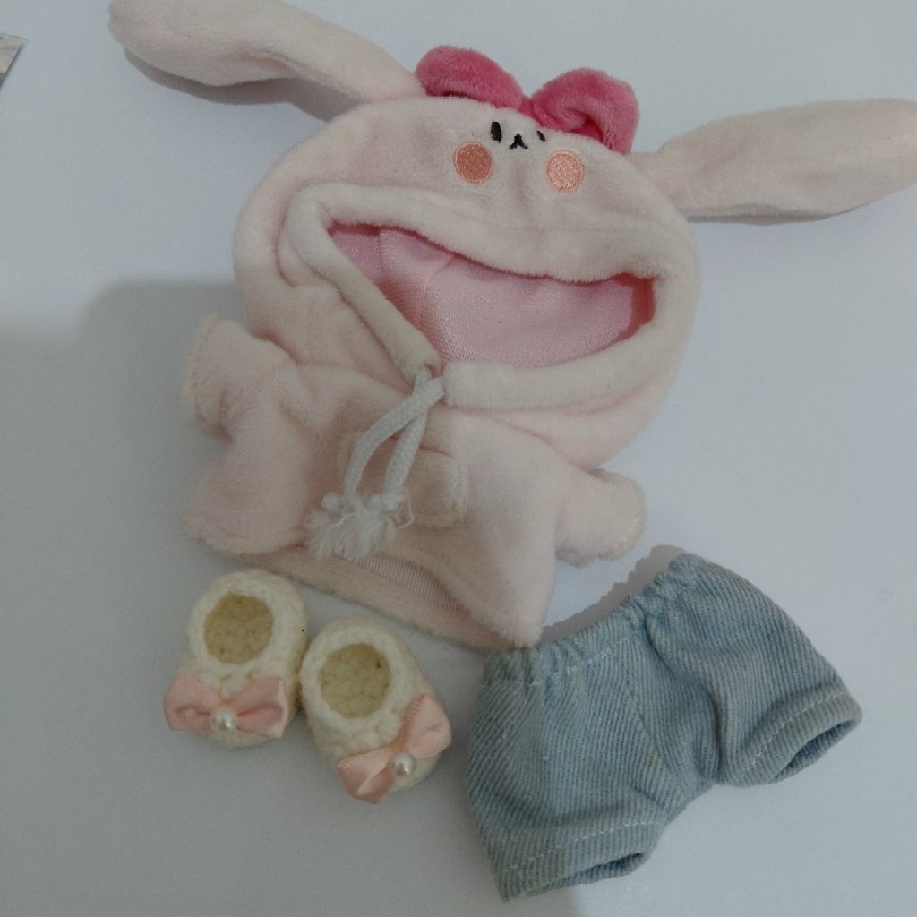 PRELOVED SET BAJU DOLL MINI SKZOO 15 CM SEPATU SKZOO 15cm