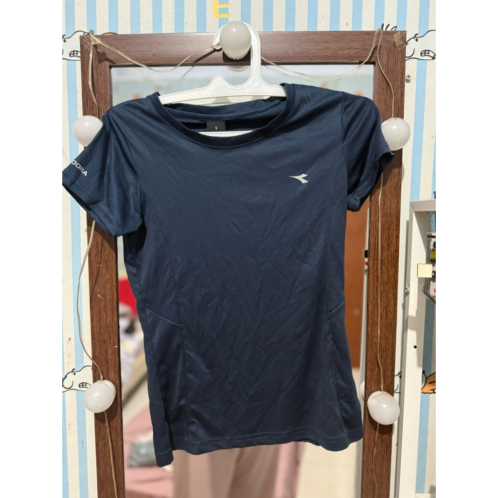 Preloved baju olahraga