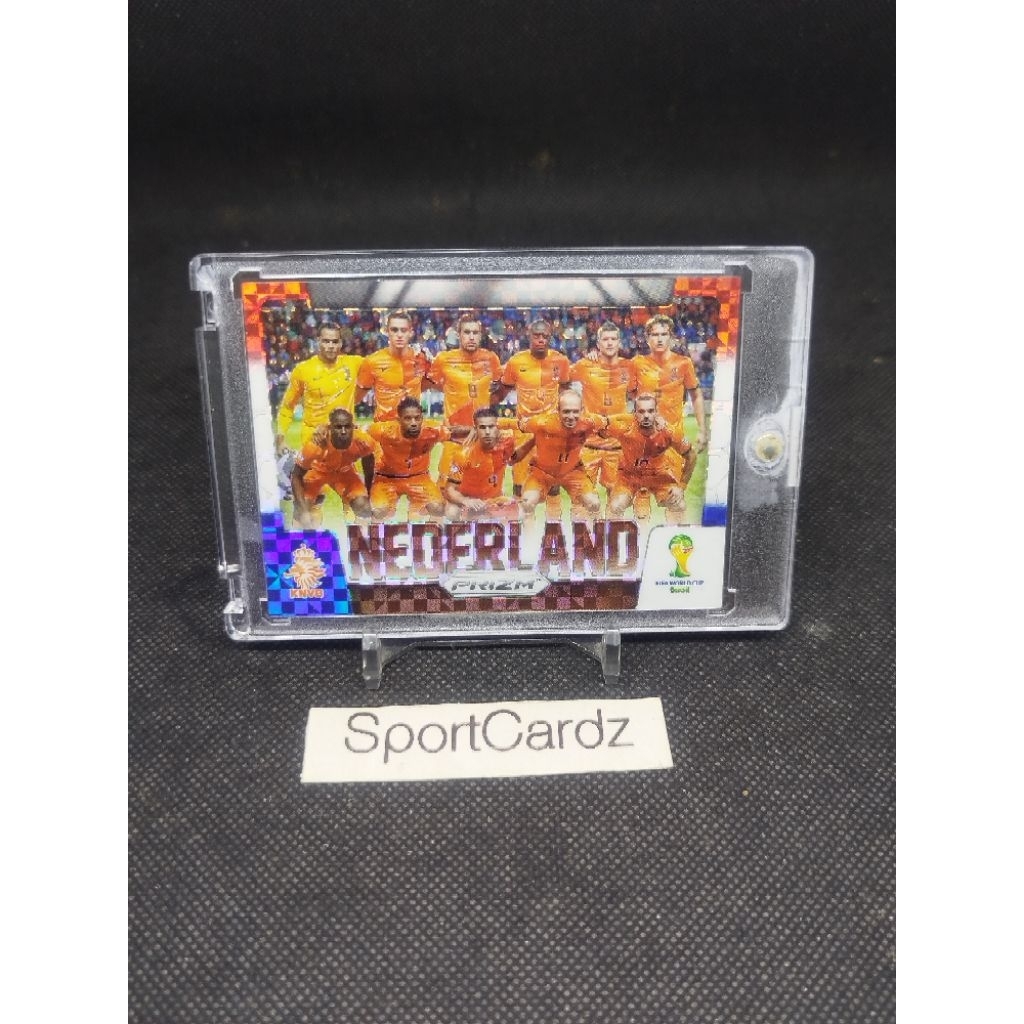 Kartu Bola 2014 Panini Prizm World Cup Brazil RWB Prizm Netherlands #18 (dpt top loader)