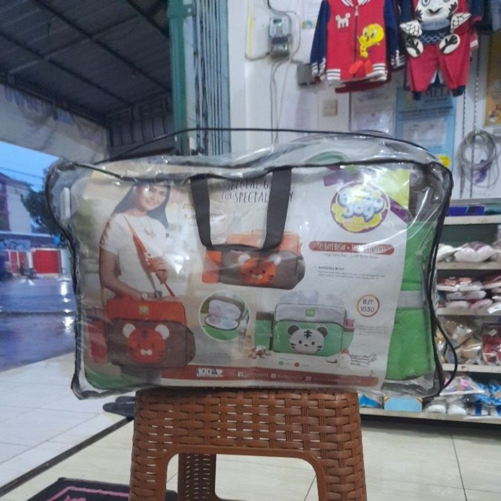 T. Baby joy tas besar diapers bag ukuran besar 199/77,5 1300g 30*15*45