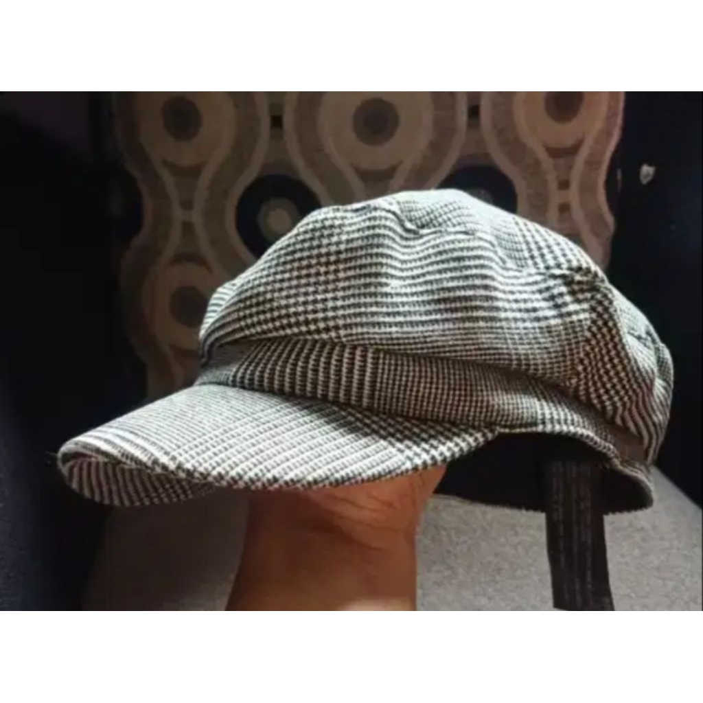 Topi newsboy copet zara man