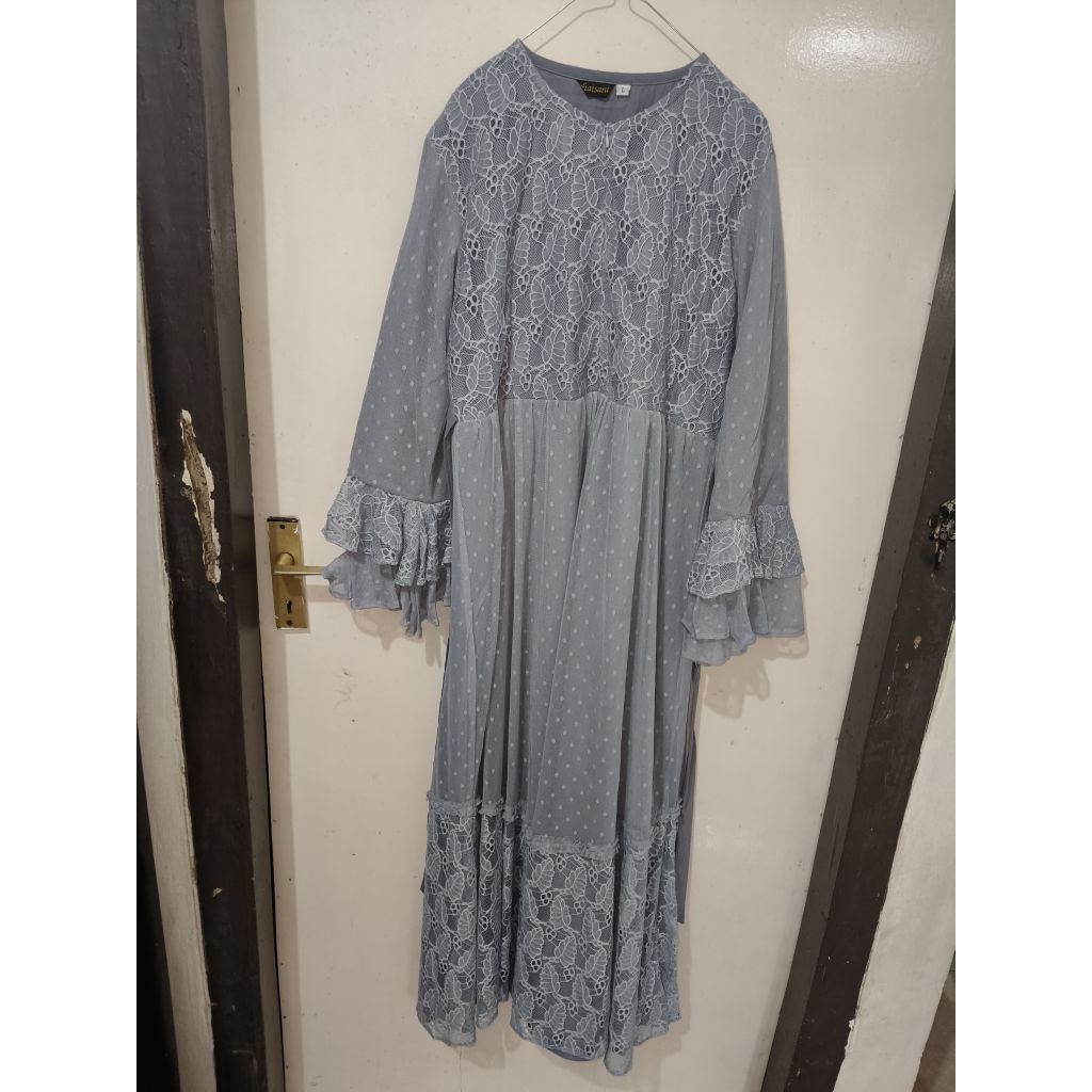 preloved gamis merk ghaisani