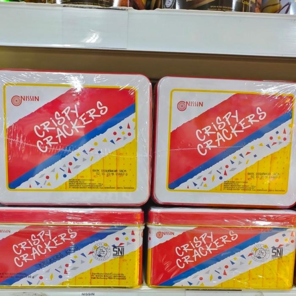 Nissin Crispy Crackers Kaleng 750 gram