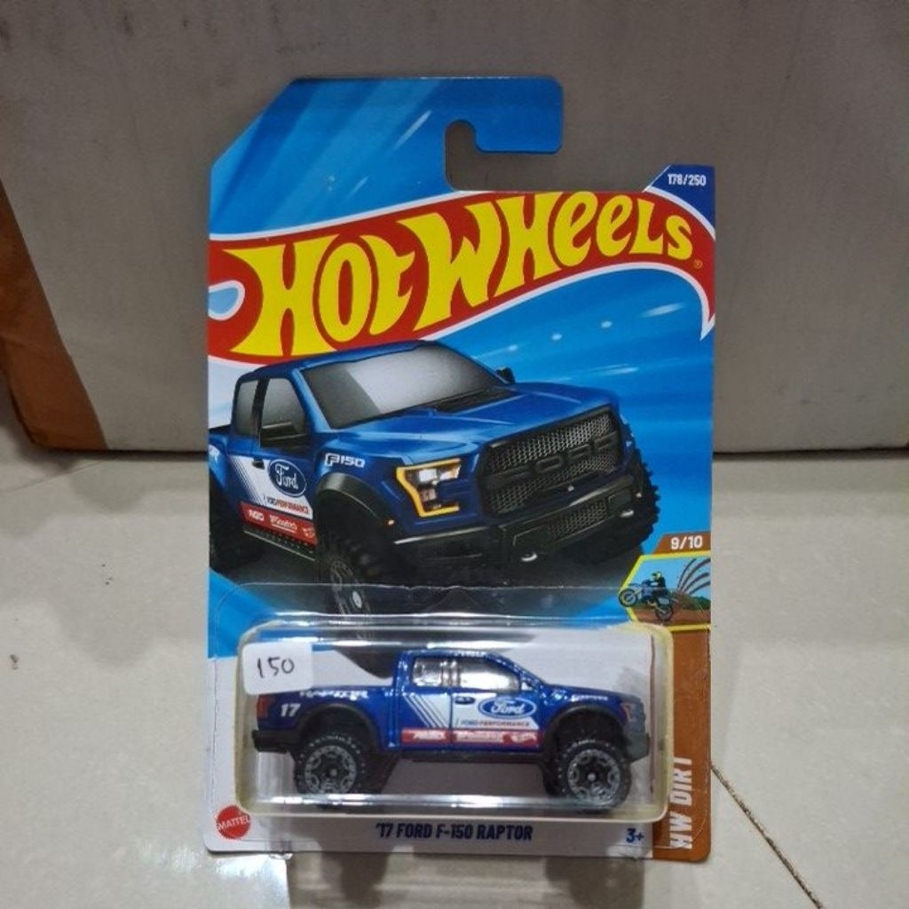 17 ford f 150 raptor hotwheels dirt biru