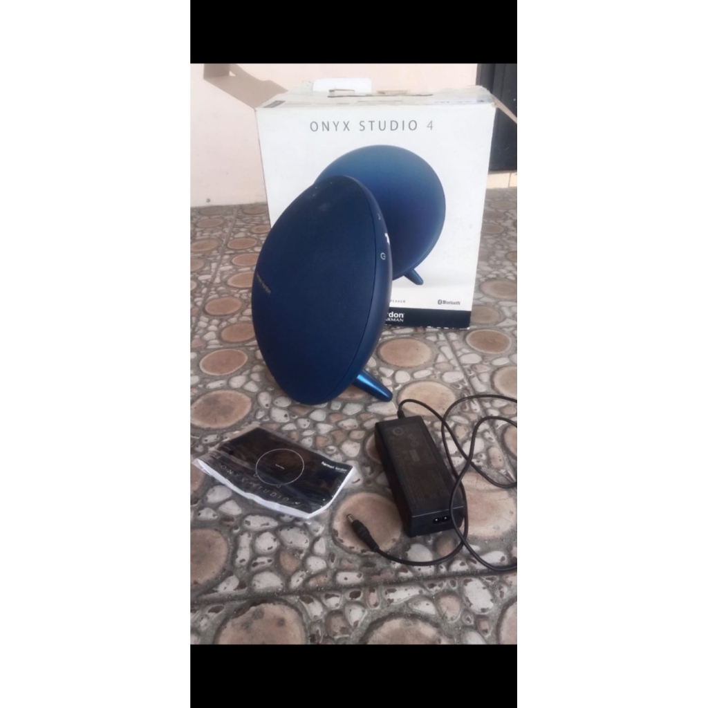 Harman kardon onix 4 second