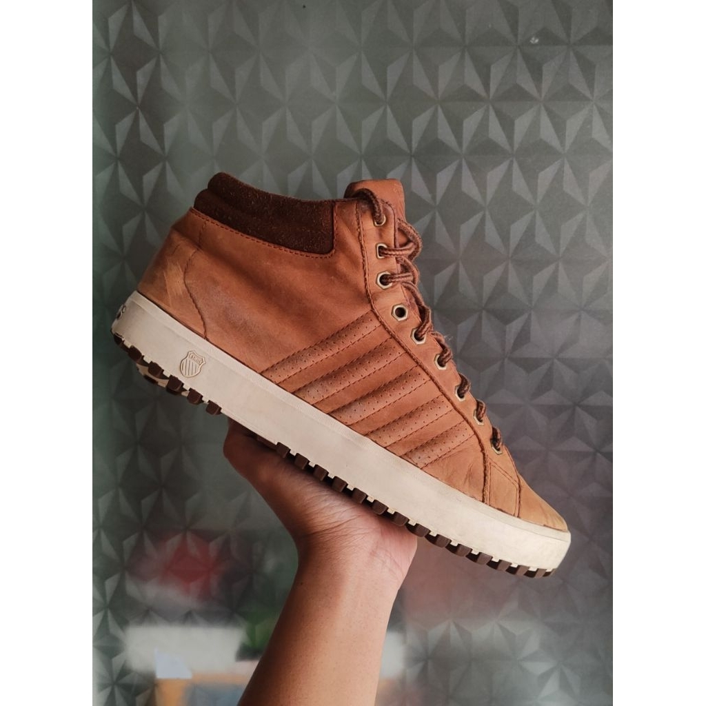 sepatu k-swiss sz 43 second bekas preloved