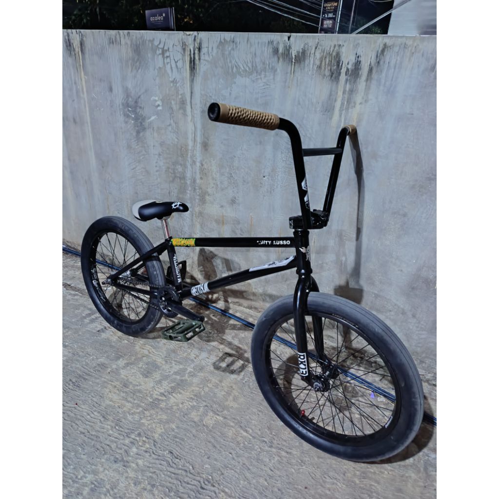 BMX STREET
