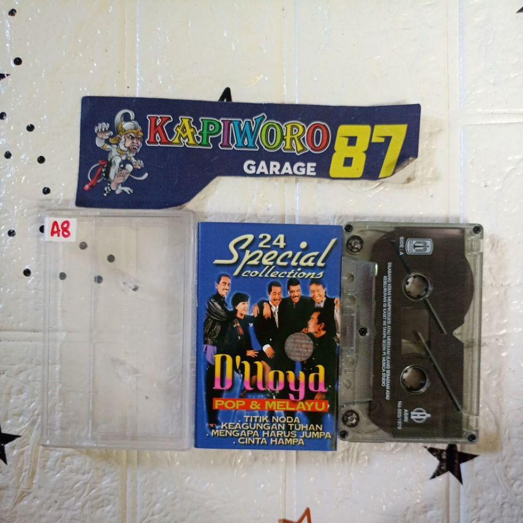 KASET PITA,,,24 SPECIAL COLLECTIONS D'LLOYD POP & MELAYU