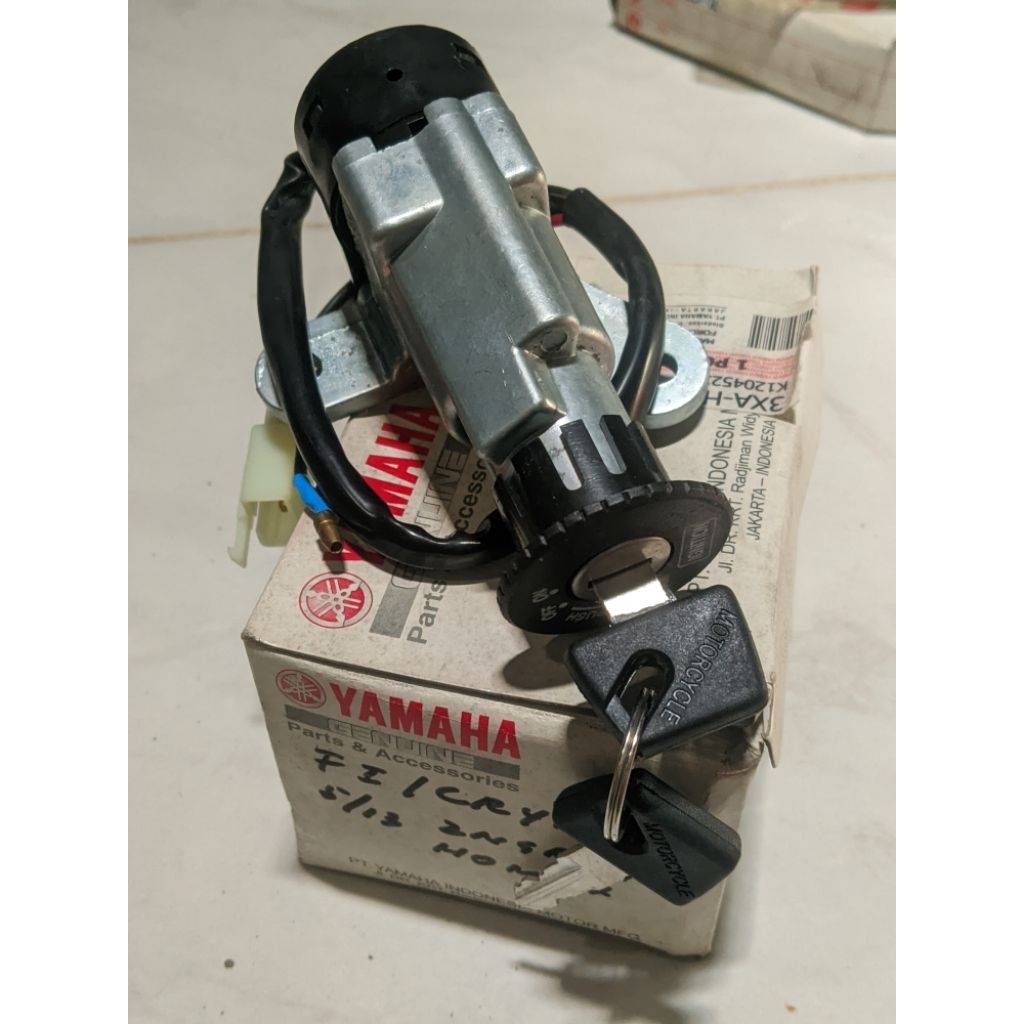 Kunci kontak Yamaha Fiz force Fiz r original