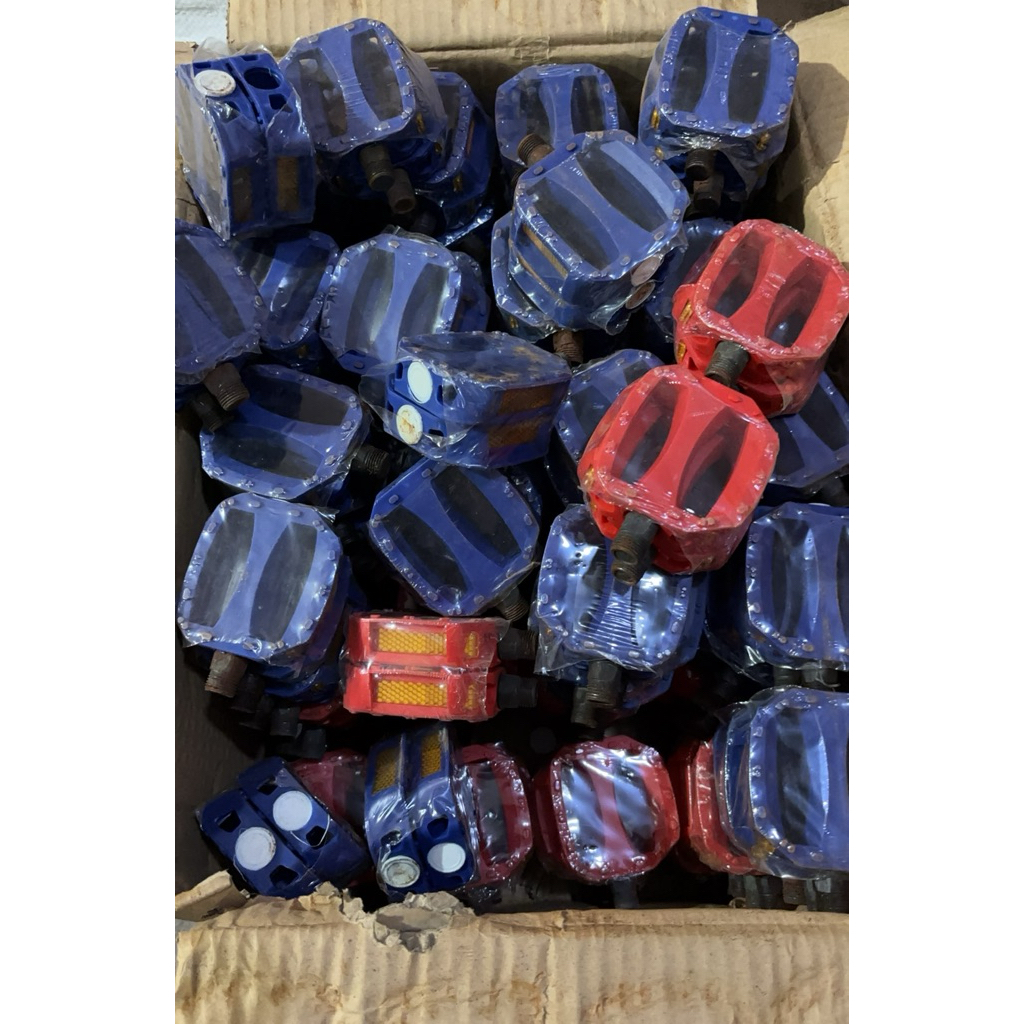 BEKAS ada KArAT Pedal as besar 9/16 M153 sepeda anak ban 12 16 18 SEPASANG