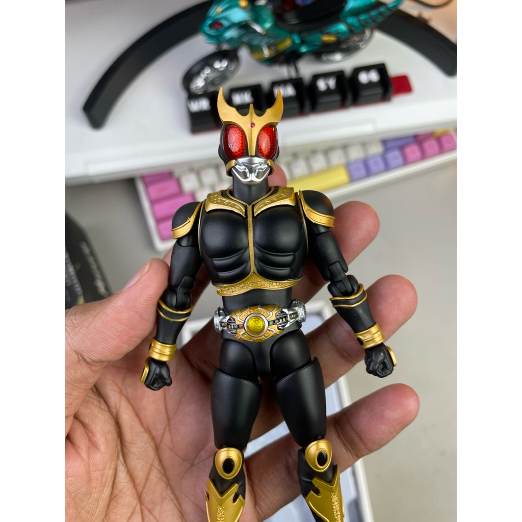 SHF Kamen Rider Kuuga Amazing Mighty Masked Superman KW BOOTLEG