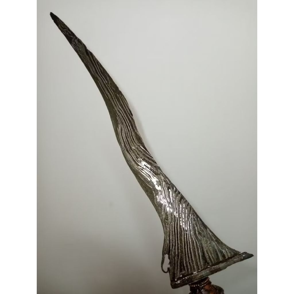 keris jangkung,patrem /pamor bagus/keris sepuh