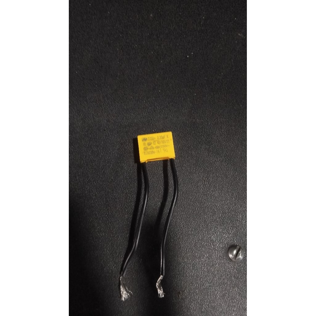 kapasitor vacuum cleaner. 0.33uf_275V universal