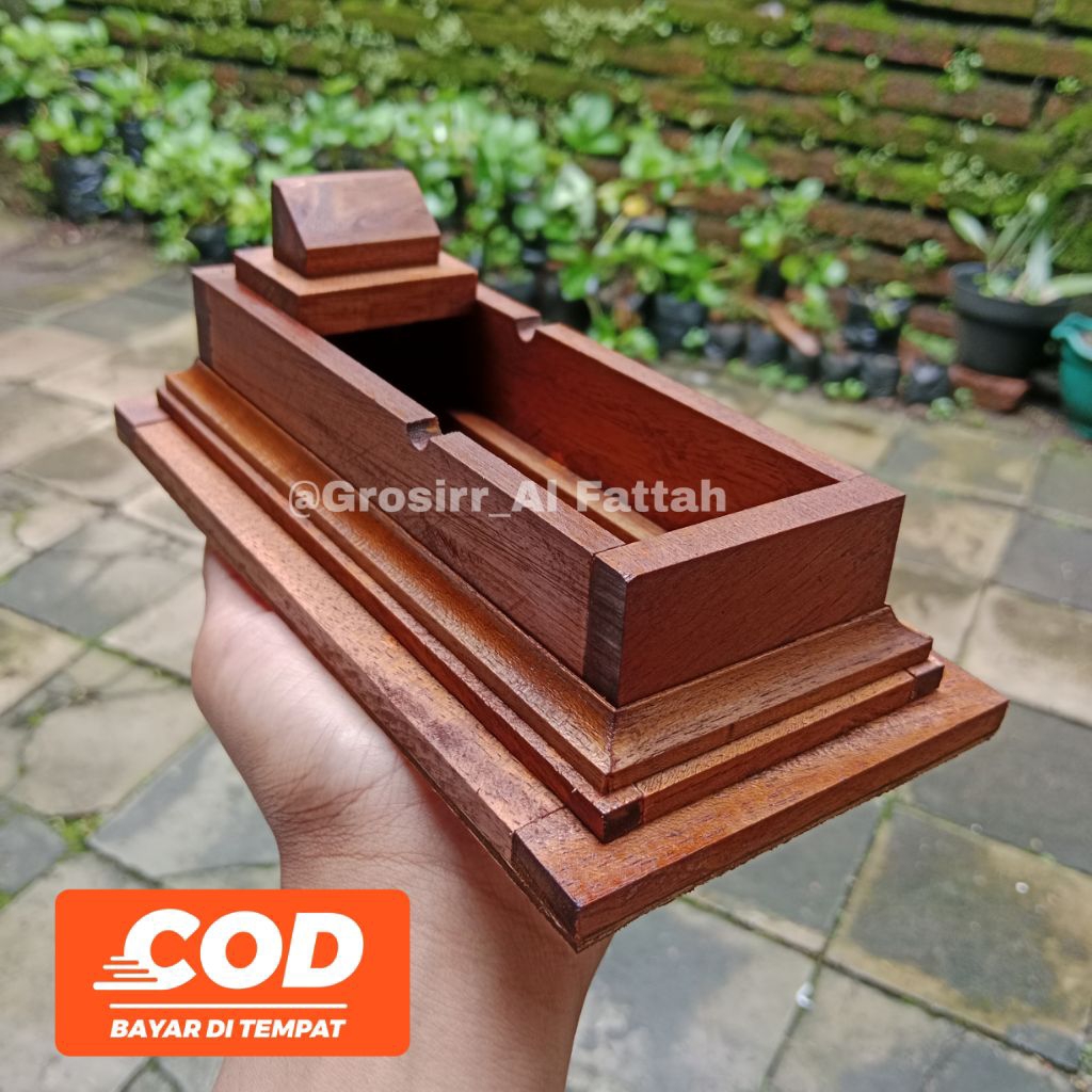 ASBAK UNIK ASBAK MAESAN/KUBURAN TUNGUL SATU