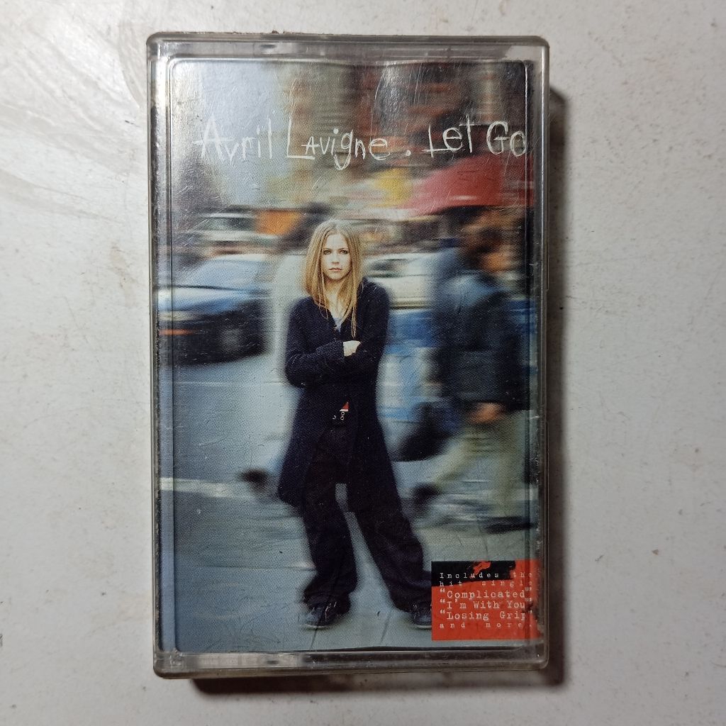 Kaset Pita Avril Lavigne Album Let Go