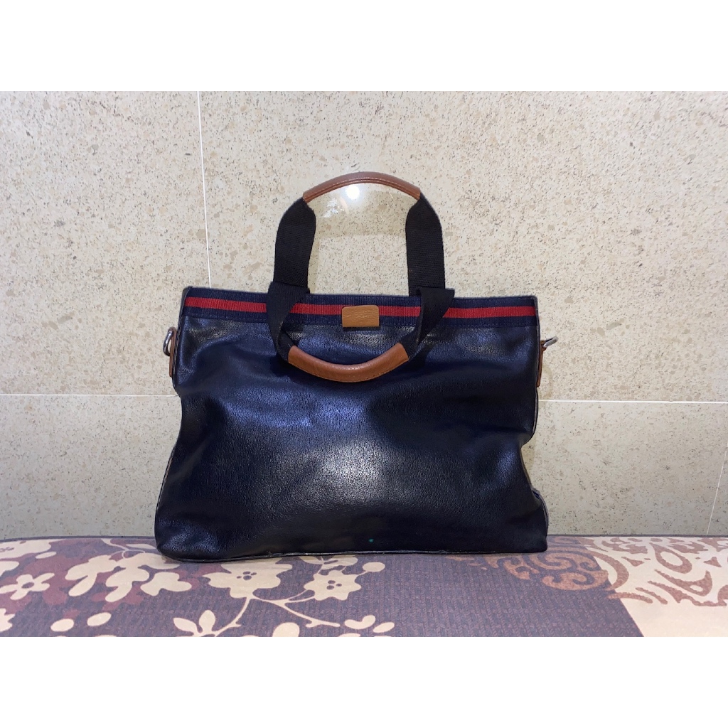 tas kerja laptop pria cowo brand Gucci kulit full leather Hitam black preloved