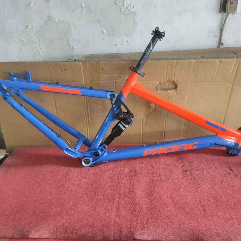 Frame 27,5 Pacific Foster 5.0