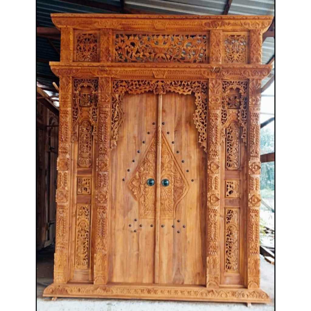 pintu gebyok gapura jawa