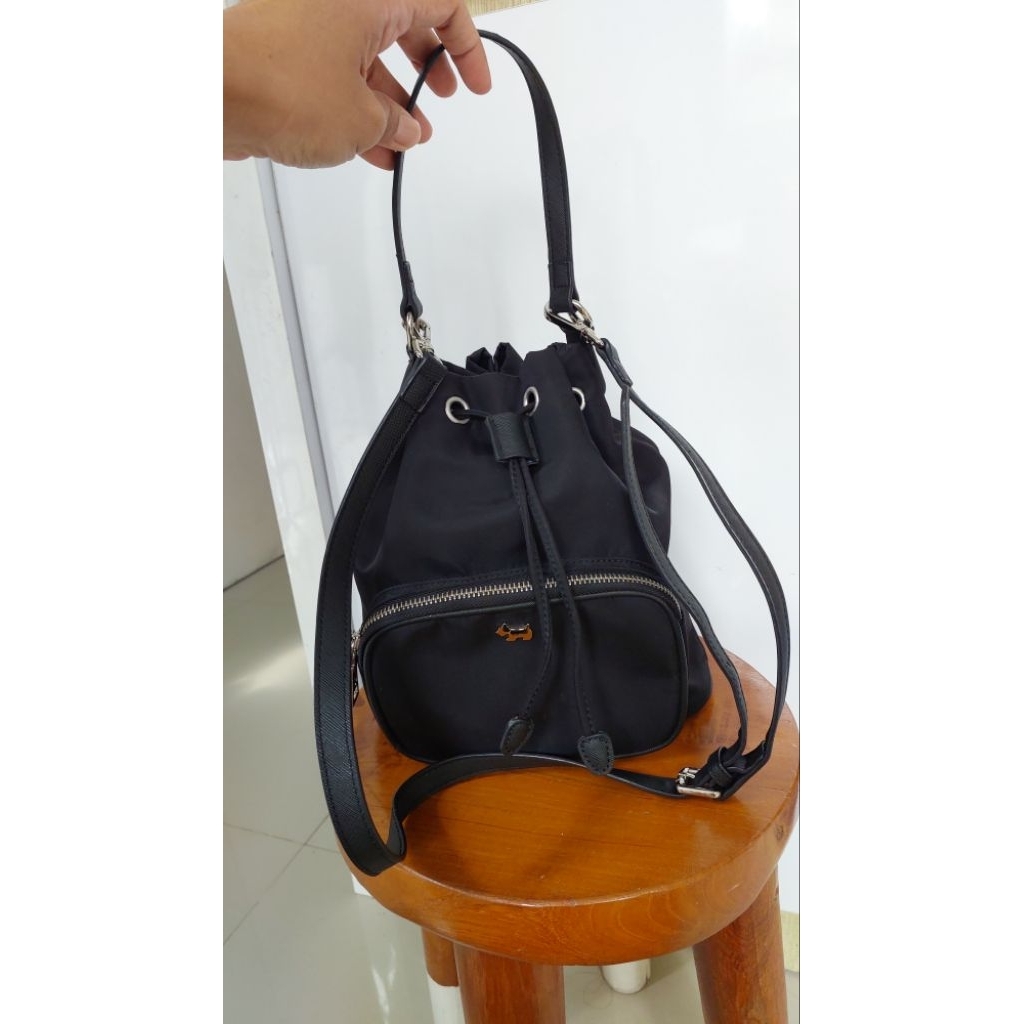 Agatha Paris drawstring bag