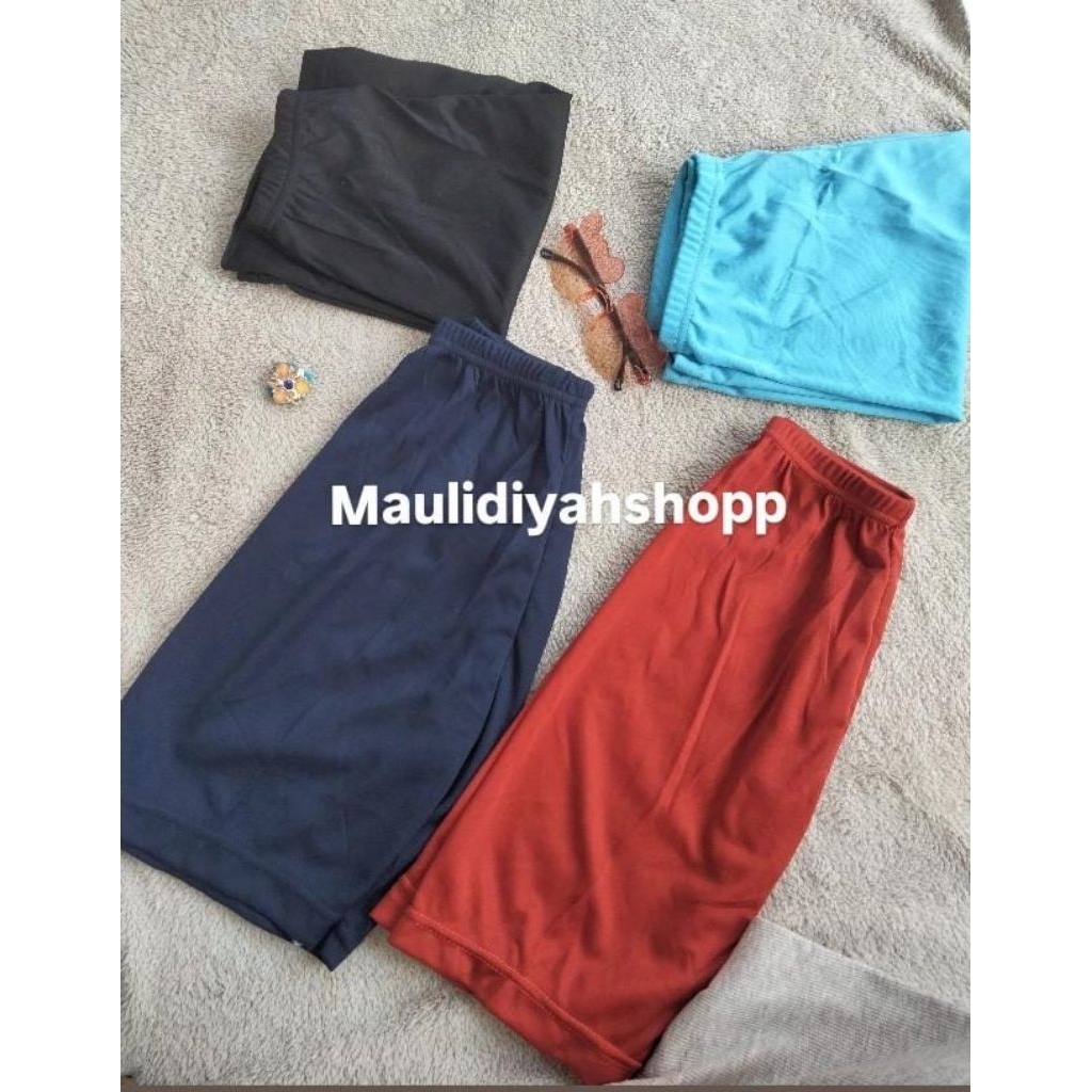 Short celana pendek dalaman wanita bahan adem nyaman di pakai celana pendek dalaman wanita jumbo