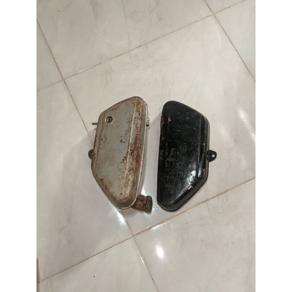 Box aki  tutup aki Yamaha rs100