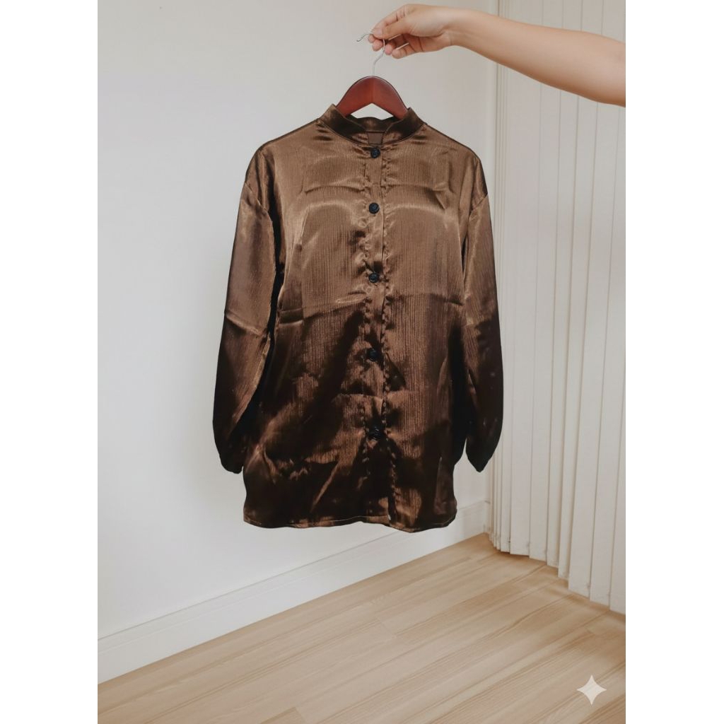 Preloved || Blouse satin