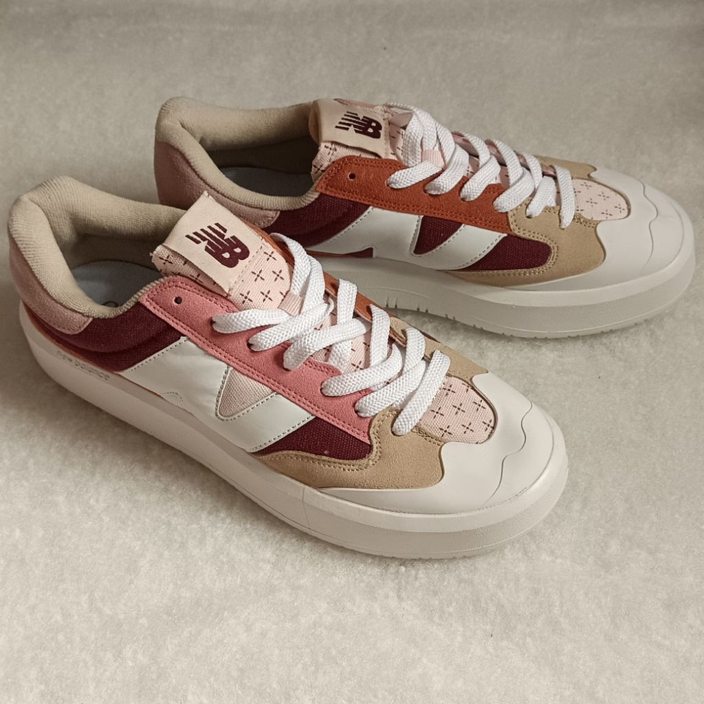 NB Casual CT 302 , Size 44