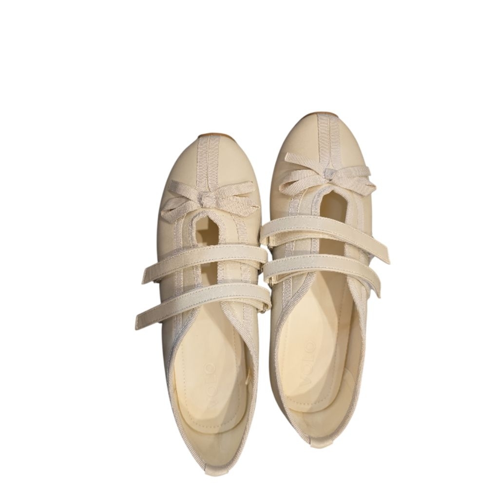 Preloved sepatu wanita, LIKE NEW