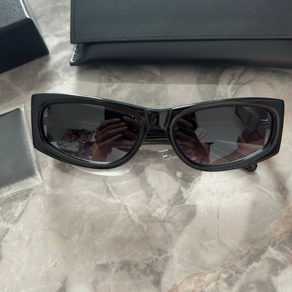 M140 BLACK GHW SUNGLASSES