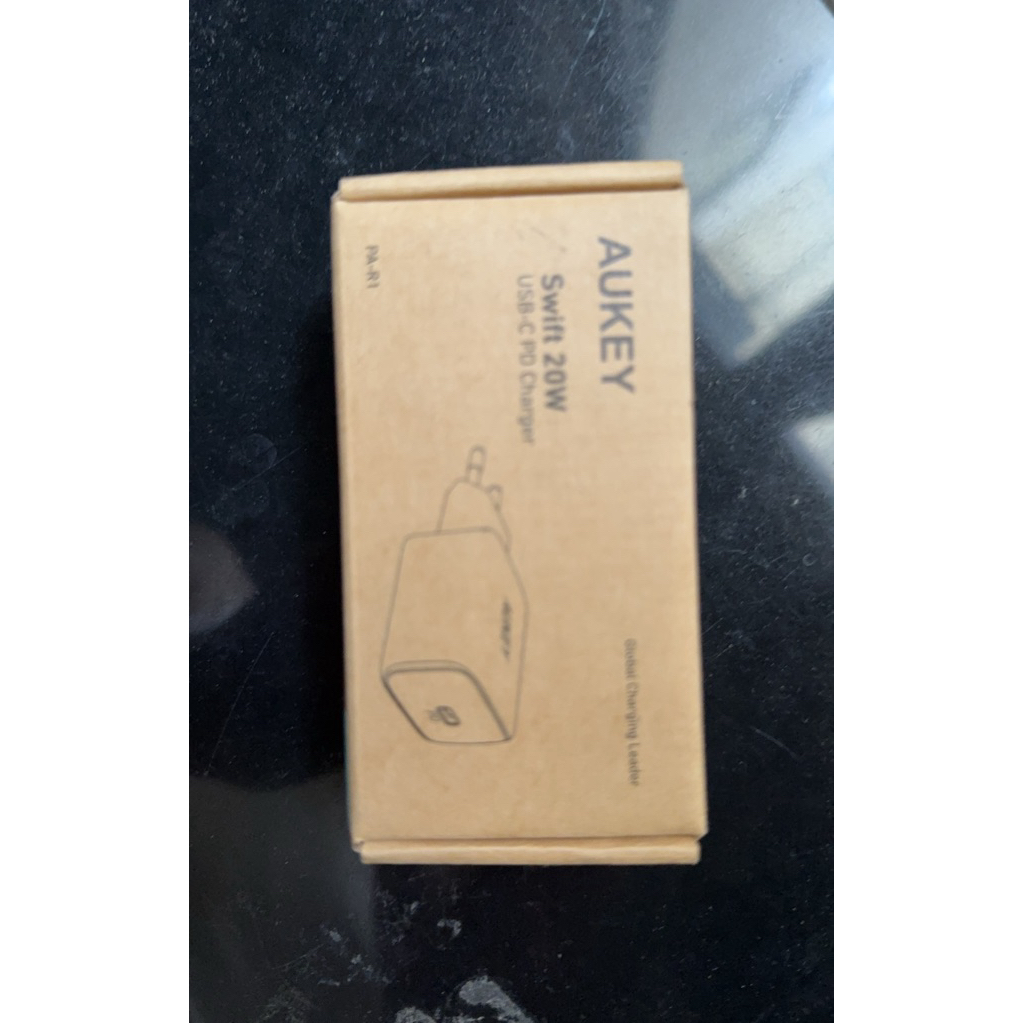 aukey adaptor charger type C