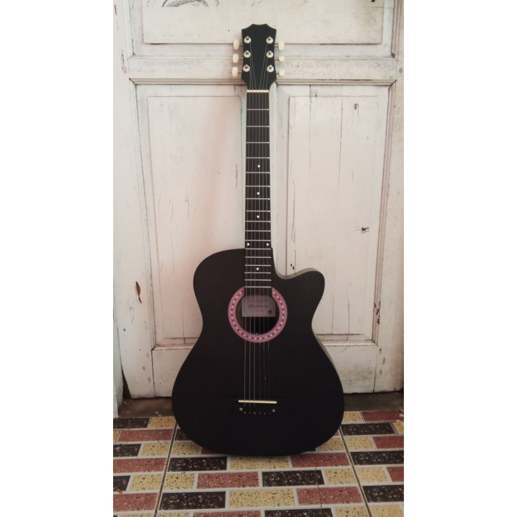 Gitar Pemula Gitar Mandalika (Bonus Pick)
