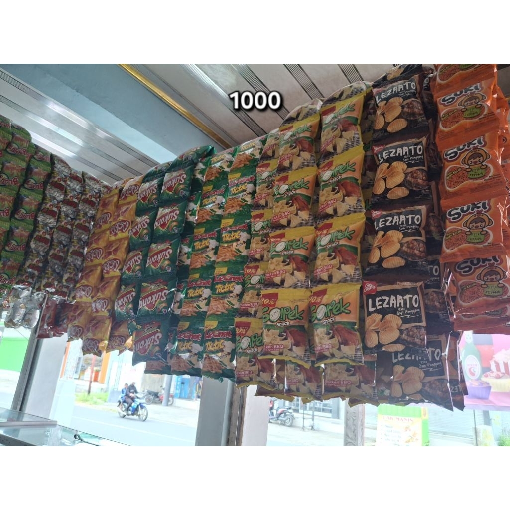 Snack Ciki Jadul 500, 1000, dan 2000 an, Puluhan macam snack (Bisa request) harga per Renteng