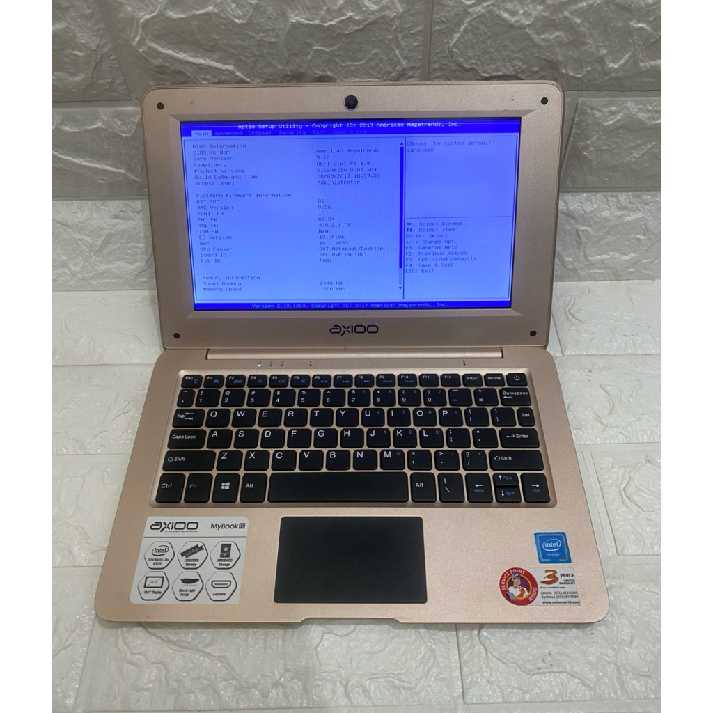 Notebook  Axioo Mybook  10