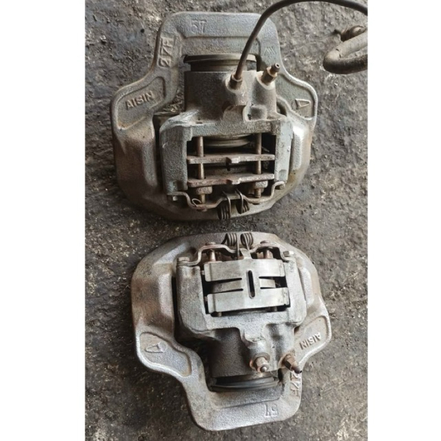 Kalifer cakram Daihatsu  charade g10