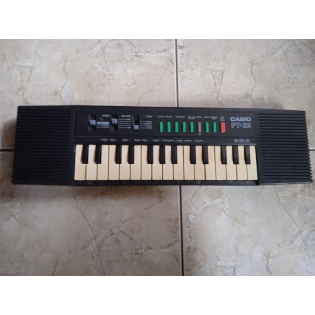 piano keyboard Casio normal vintage