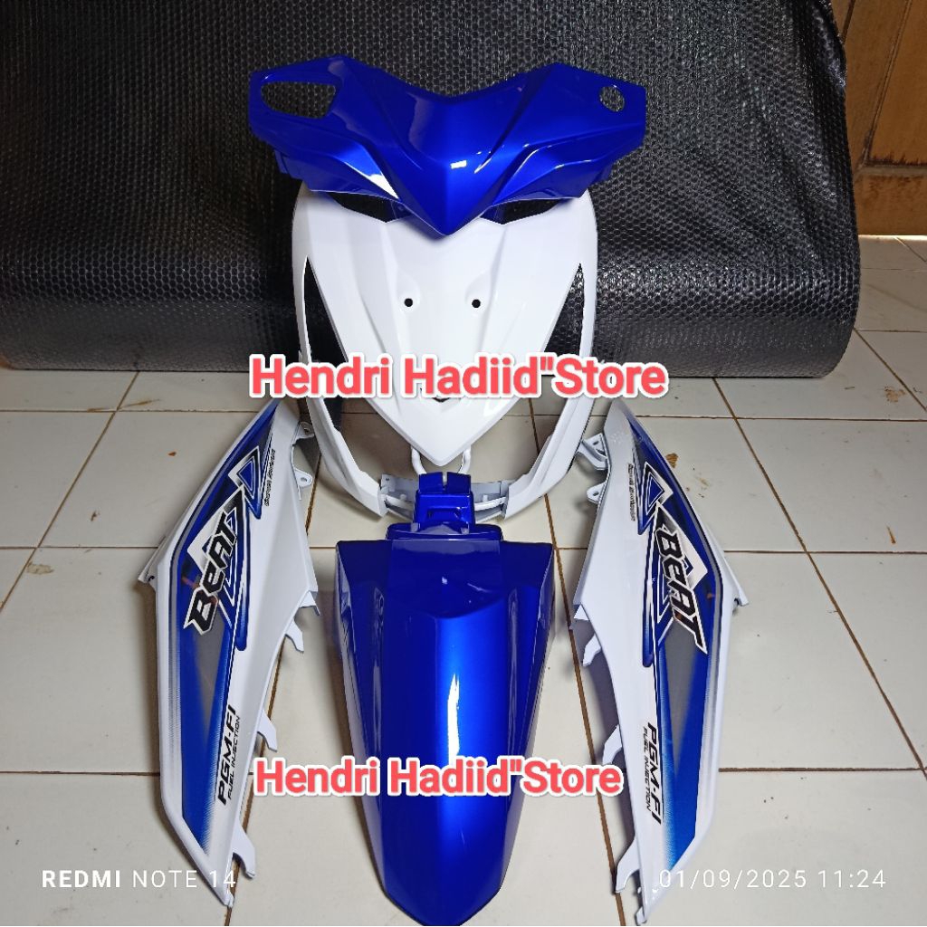 kap body halus Honda beat fi tahun 2013 2014 2015 2016 warna biru putih serta berstiker