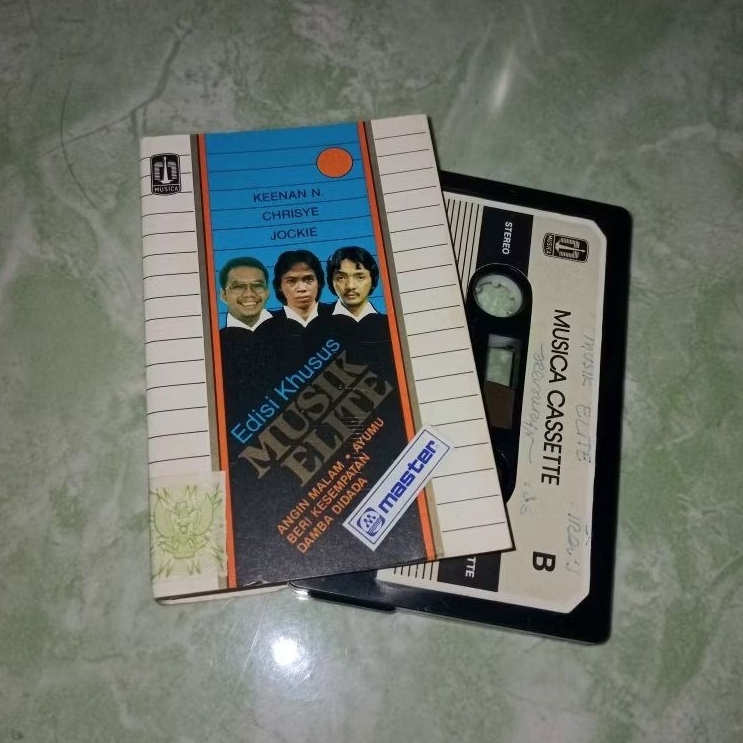 Kaset Rare Keenan N, Chrisye, Yockie Musik Elite/musica studios