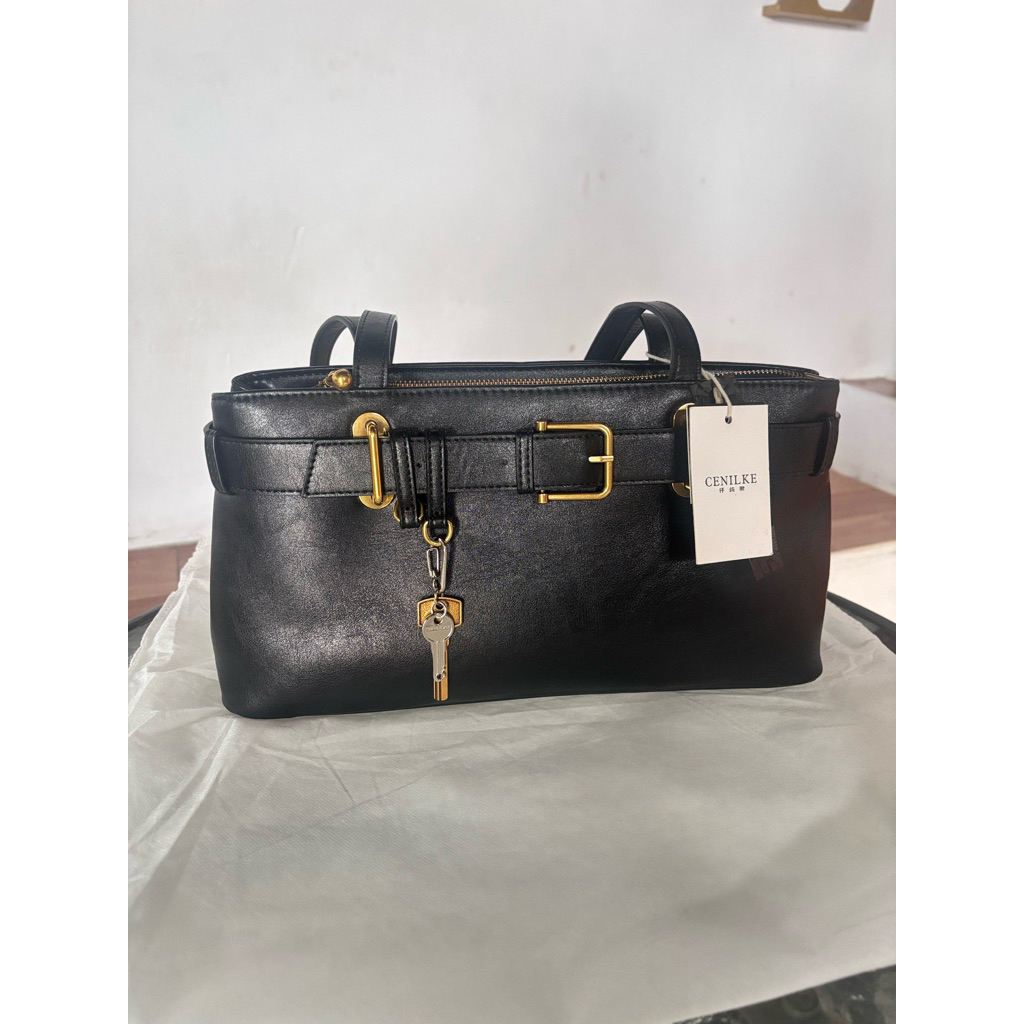 NEW CENILKE SHOULDER BAG